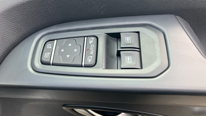 Renault Trafic Swb Diesel SL30 Blue dCi 150 Extra [Safety] Van